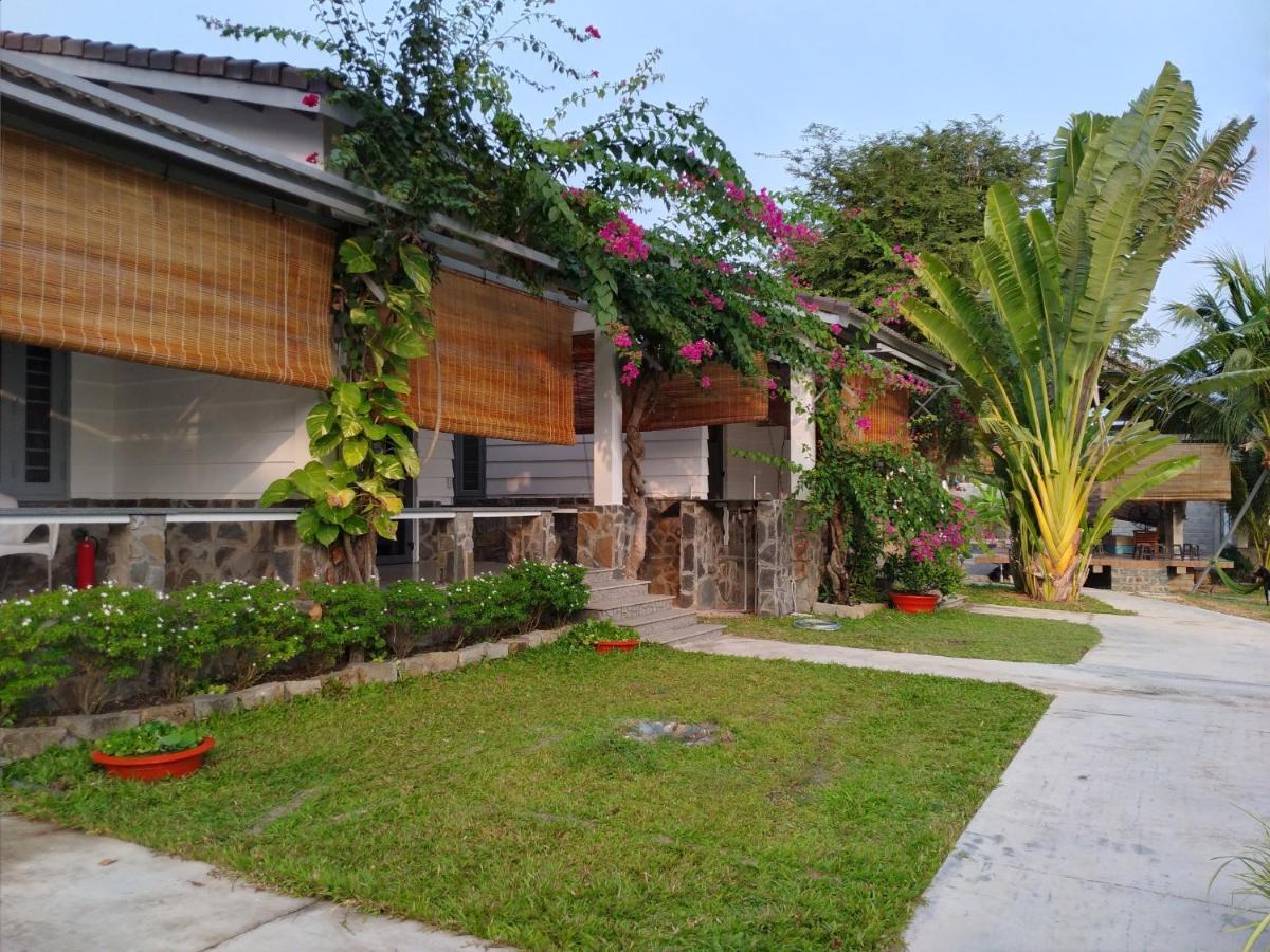 Catsen Bungalows & Pool Phan Thiết Esterno foto