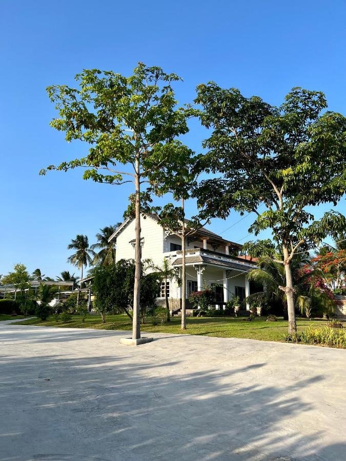 Catsen Bungalows & Pool Phan Thiết Esterno foto